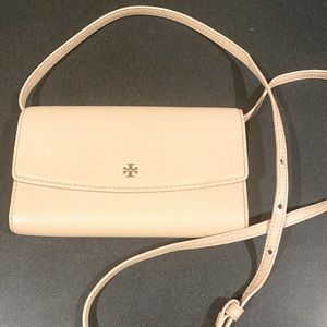 Tory Burch leather crossbody like new